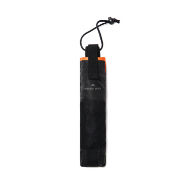Logotrade Werbeartikel das Foto: Nordic Drift Trail 23" AWARE™ RPET Automatik-Schirm UPF 50+