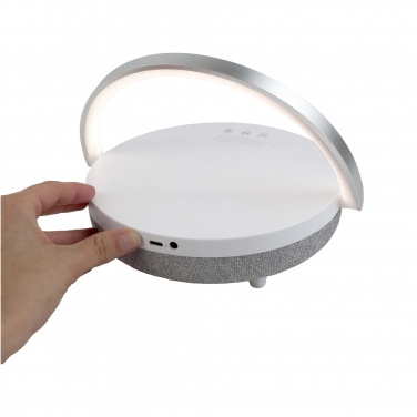 Logo trade ärikingi pilt: Prixtoni 4-in-1 10 W Bluetooth® kõlar LED-tule ja juhtmevaba laadimisalusega