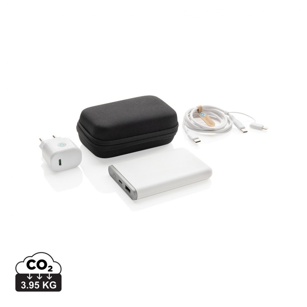 Logo trade reklaamkingid foto: Surge RCS taaskasutatud PET 20W tüüpi C 3 tk laadimiskomplekt