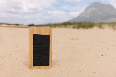 Logotrade ärikingitused pilt: Sunwicki 10 000 mAh bambusest päikeseenergiapank