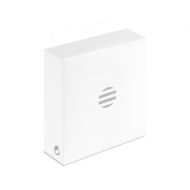 Logotrade meene foto: Taaskasutatud 15 W juhtmeta laadija