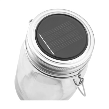 Logotrade ärikingitused pilt: SunJar päikesepatareiga valusti aeda
