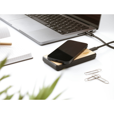 Logo trade meene pilt: Boru Bamboo RCS taaskasutatud ABS Powerbanki juhtmeta laadija