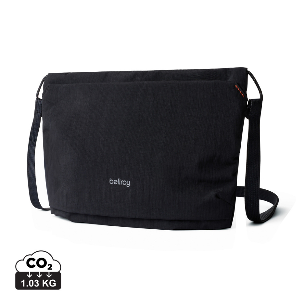 Logotrade reklaamkingituse foto: Bellroy Lite õlakott