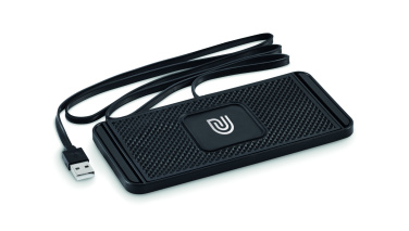 Logotrade firmakingitused pilt: CARPA juhtmevaba laadija 15W autosse