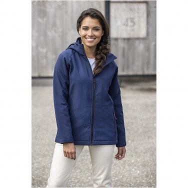 Logotrade mainoslahjat kuva: Notus naisten topattu softshell-takki
