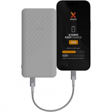 Logo trade mainoslahja kuva: Xtorm XG210 Go2 15 W:n ja 10 000 mAh:n pikalatausvirtalähde