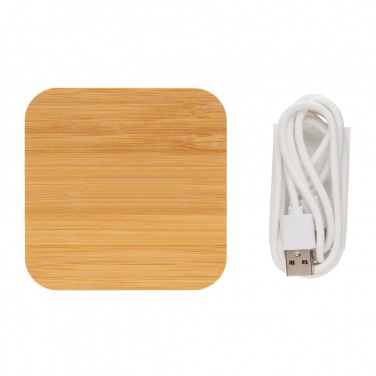 Logotrade mainoslahja tuotekuva: 5W bambulaturi USB:llä