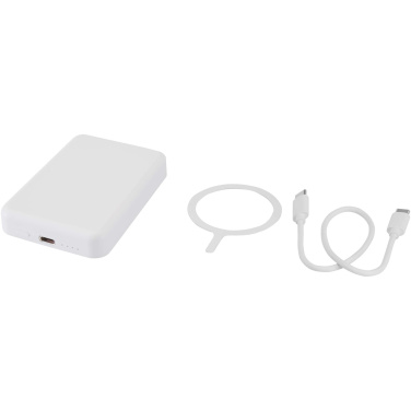 Logo trade liikelahja kuva: Acrab 5 000 mAh:n ja 15 W:n magneettinen langaton varavirtalähde, jossa 20 W:n PD – valmistettu kierrätetystä muovista