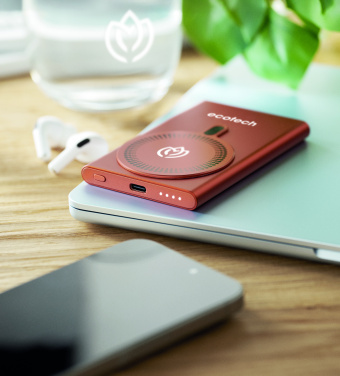 Логотрейд бизнес-подарки картинка: Wireless charger power bank