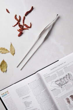 Logotrade reklamprodukter bild: VINGA Stekpincett