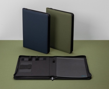 Logotrade profilreklam bild: Impact Aware™ lyxig 300D tech-portfolio m. dragkedja