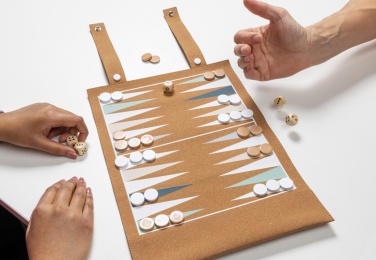 Logotrade kampanjprodukter bild: Britton kork hopvikbart backgammon och dam-spel