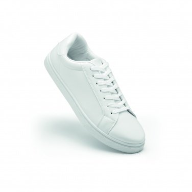 Logotrade reklamprodukter bild: Sneakers i PU storlek 47