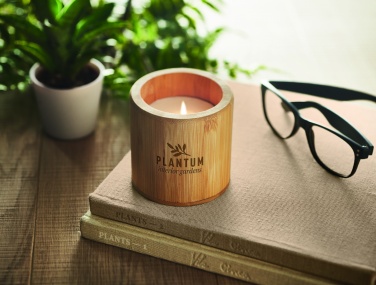 Logotrade kampanjprodukter bild: Växtbaserat vaxljus 160 gr