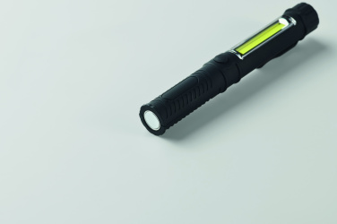 Logotrade presentreklam bild: Magnetisk LED-ficklampa