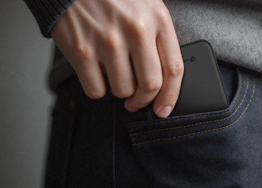 Logotrade profilreklam bild: Urban Vitamin Pomona 5000 mAh Qi2.2 25W magnetisk powerbank
